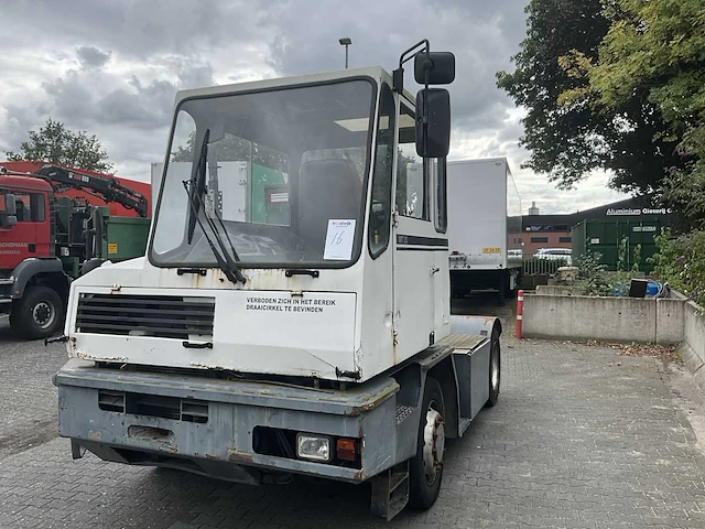 1990 mafi r230/4x4-droro terminal trekker - afbeelding 1 van  26