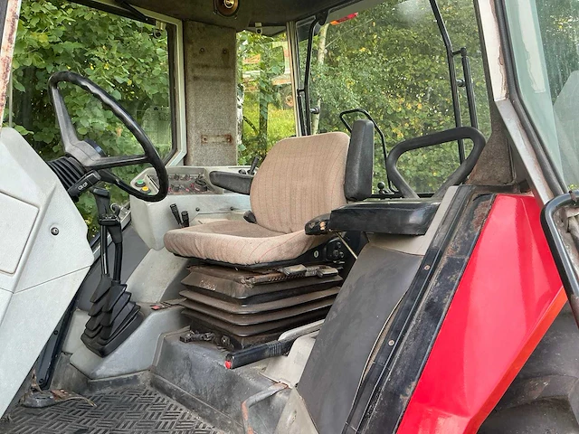 1990 massey ferguson 3050 vierwielaangedreven landbouwtractor - afbeelding 10 van  26