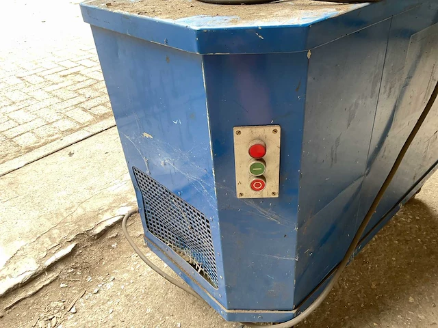 1990 messer fumator standard maf 1100 lasdampafzuiginstallatie - afbeelding 5 van  6