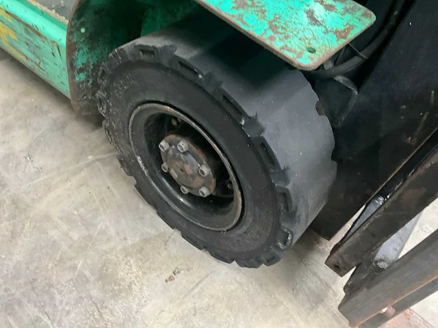 1990 mitsubishi fd15k vorkheftruck - afbeelding 13 van  25