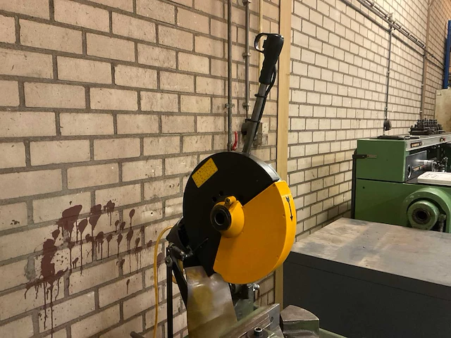 1990 omes mec-300s afkortcirkelzaagmachine - afbeelding 8 van  12