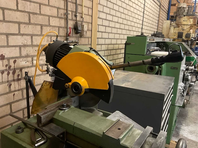 1990 omes mec-300s afkortcirkelzaagmachine - afbeelding 9 van  12
