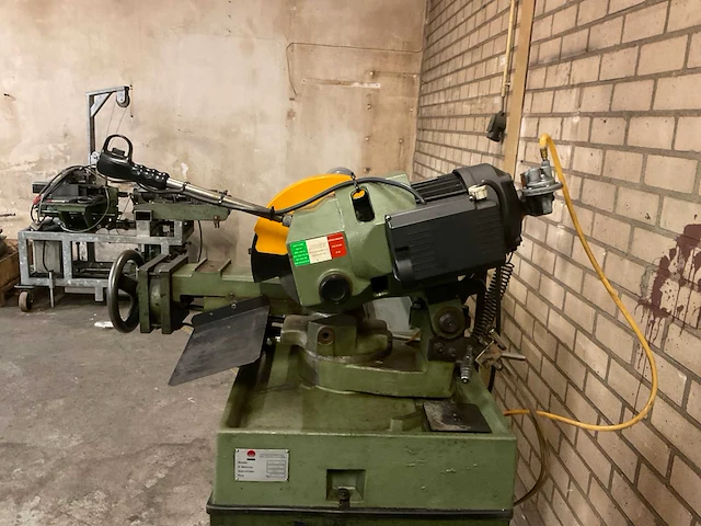 1990 omes mec-300s afkortcirkelzaagmachine - afbeelding 12 van  12