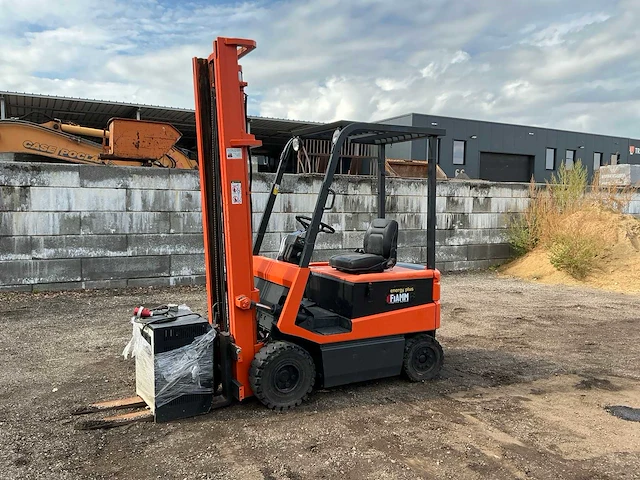 1990 toyota 5fb20 vorkheftruck - afbeelding 1 van  26