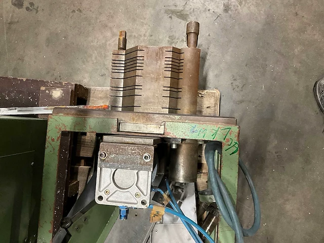 1990 ulmia 1710s cirkelzaagmachine metaal en buig apparaat - afbeelding 5 van  14