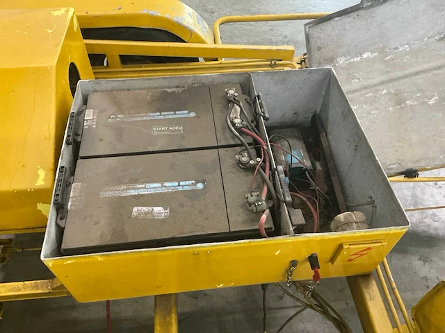 1990 van weel 1200 pijlwagen - afbeelding 8 van  16