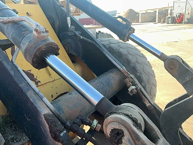 1990 volvo bm l90 shovel - afbeelding 3 van  30
