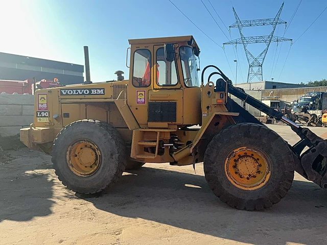 1990 volvo bm l90 shovel - afbeelding 23 van  30