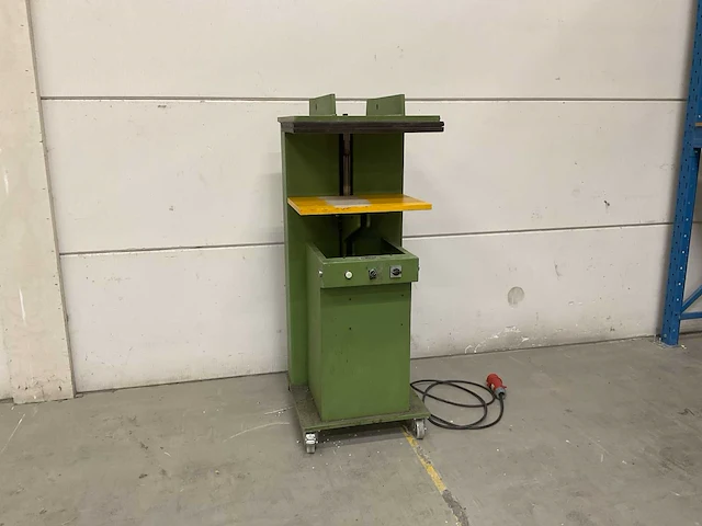 1990 zechini gra-for koudpers-lijmmachine - afbeelding 1 van  6