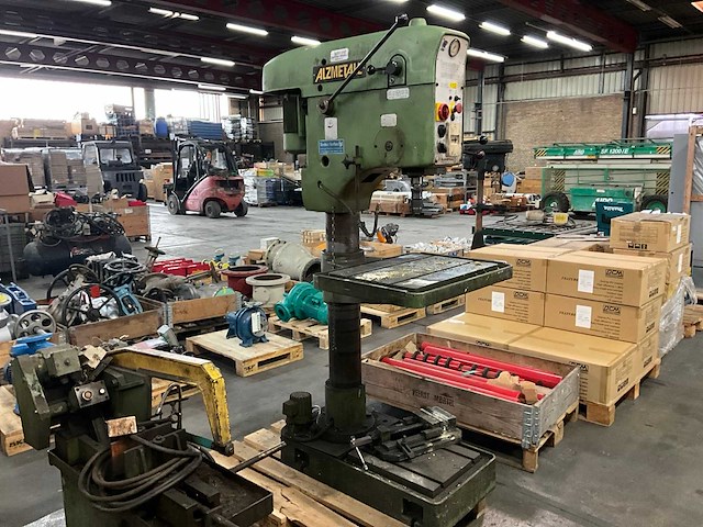 1991 alzmetall ab 4/sv kolomboormachine - afbeelding 10 van  17