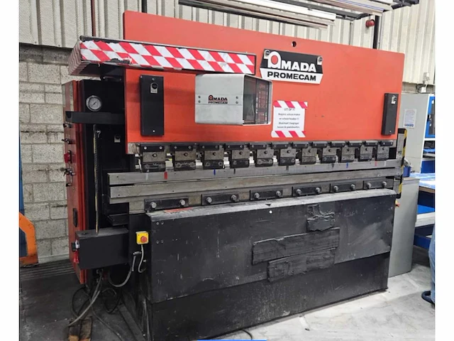 1991 amada promecam its cnc kantbank - afbeelding 1 van  6