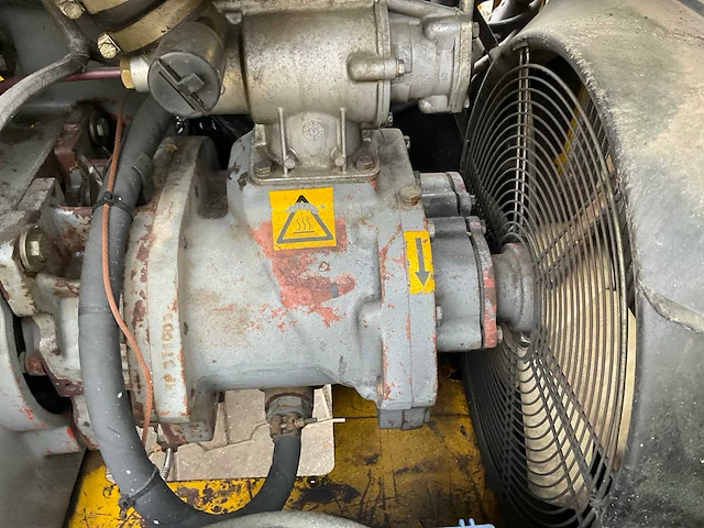 1991 atlas copco xas55 schroefcompressor - afbeelding 5 van  14
