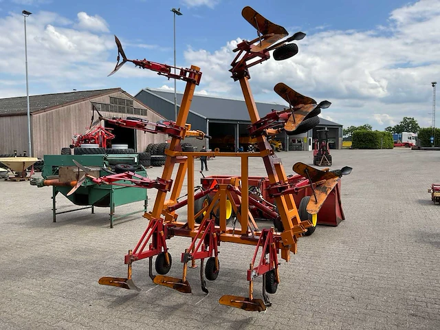 1991 boels 9r maïs schoffelmachine - afbeelding 2 van  7