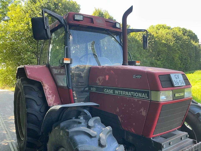1991 case international 5120 vierwielaangedreven landbouwtractor - afbeelding 3 van  32