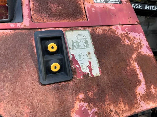 1991 case international 5120 vierwielaangedreven landbouwtractor - afbeelding 25 van  32