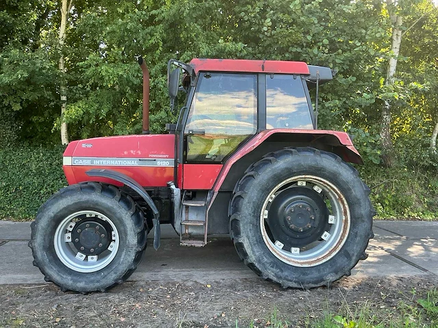 1991 case international 5120 vierwielaangedreven landbouwtractor - afbeelding 27 van  32