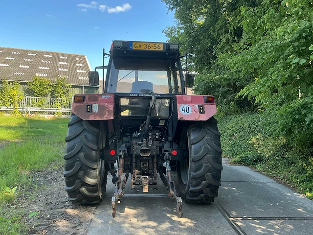 1991 case international 5120 vierwielaangedreven landbouwtractor - afbeelding 29 van  32