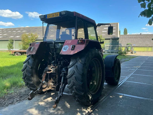 1991 case international 5120 vierwielaangedreven landbouwtractor - afbeelding 30 van  32