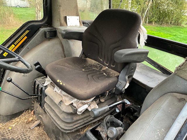 1991 case international 695 xl tweewielaangedreven landbouwtractor - afbeelding 19 van  35