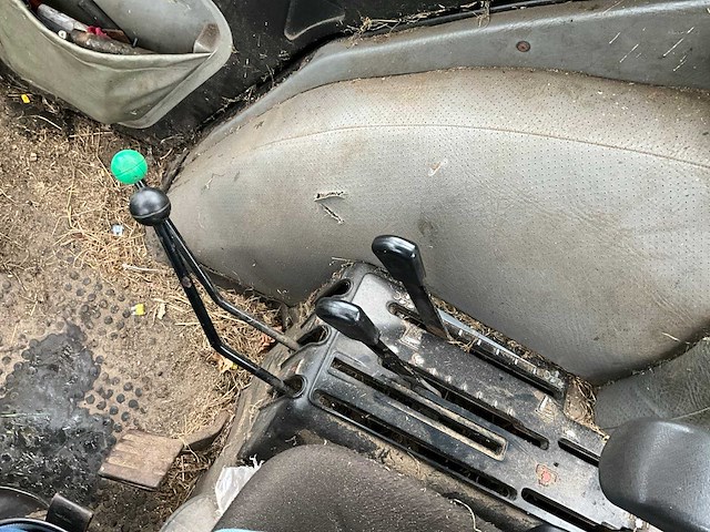 1991 case international 695 xl tweewielaangedreven landbouwtractor - afbeelding 24 van  35