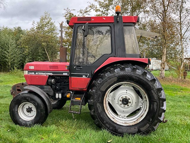 1991 case international 695 xl tweewielaangedreven landbouwtractor - afbeelding 35 van  35