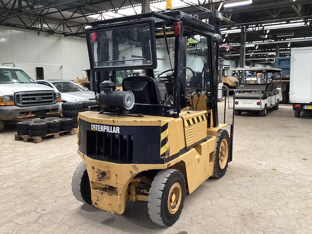 1991 caterpillar v40d vorkheftruck - afbeelding 7 van  13