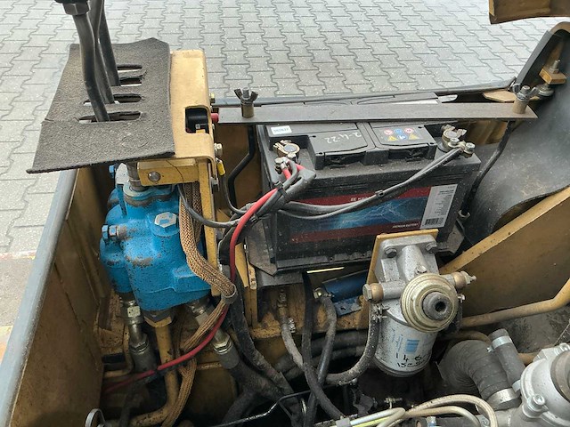 1991 caterpillar v50d vorkheftruck - afbeelding 27 van  36