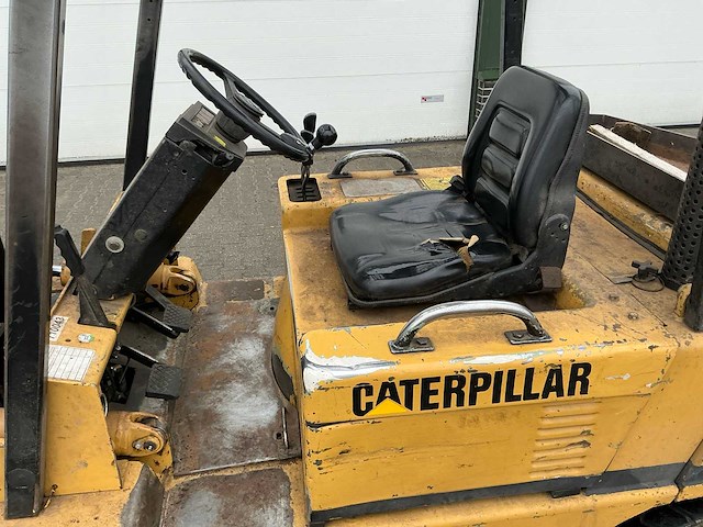1991 caterpillar v50d vorkheftruck - afbeelding 2 van  36