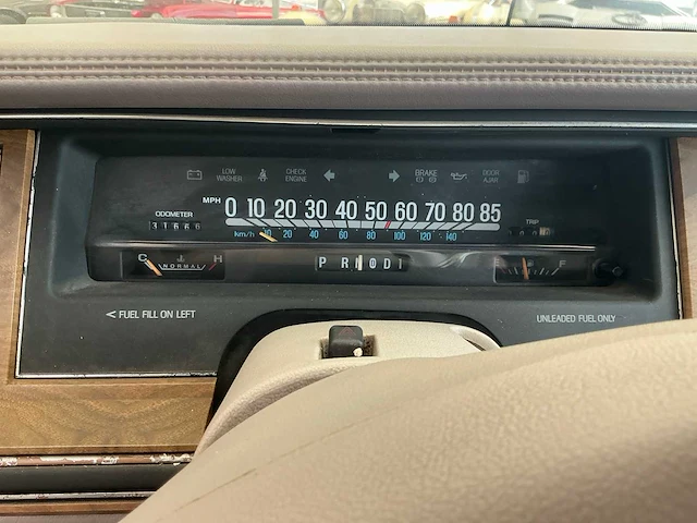 1991 ford lincoln towncar personenauto - afbeelding 17 van  35