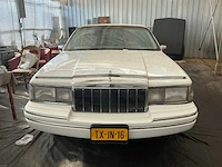 1991 ford lincoln towncar personenauto - afbeelding 2 van  35
