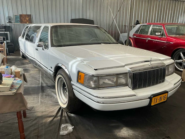 1991 ford lincoln towncar personenauto - afbeelding 3 van  35