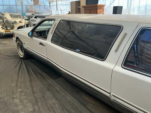 1991 ford lincoln towncar personenauto - afbeelding 5 van  35
