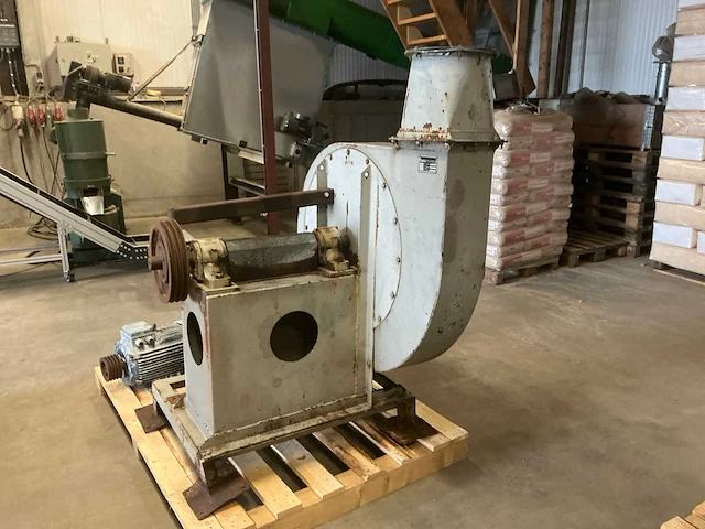 1991 holtrop en jansma emv250 ventilator - afbeelding 1 van  10