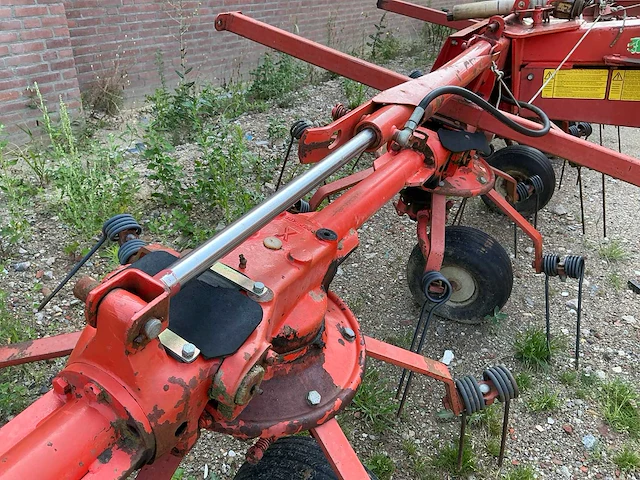1991 kuhn gf6301 hooischudder - afbeelding 12 van  13