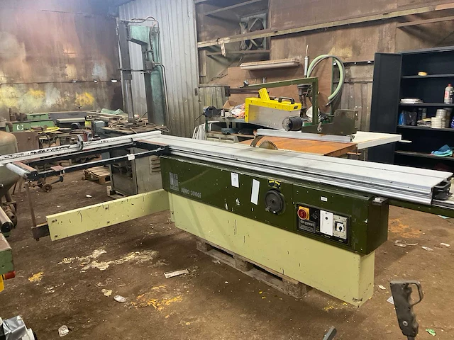 1991 lazzari juno 3000i formaatcirkelzaagmachine - afbeelding 1 van  9