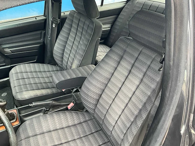 1991 mercedes-benz 190d 2.5 turbo personenauto - afbeelding 7 van  24
