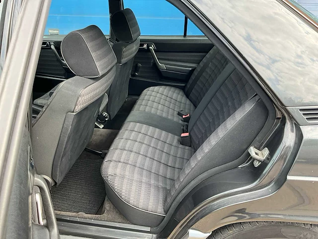 1991 mercedes-benz 190d 2.5 turbo personenauto - afbeelding 11 van  24