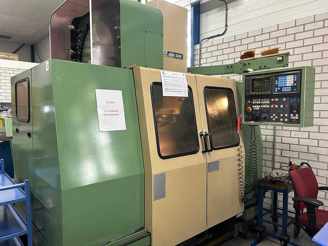 1991 mori seiki mv-40 cnc universele bewerkingscentra - afbeelding 1 van  9