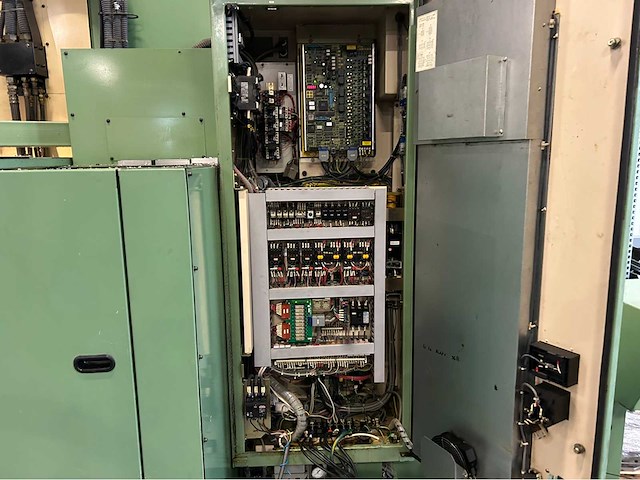 1991 mori seiki mv-40b cnc universeel machinecentrum - afbeelding 3 van  16
