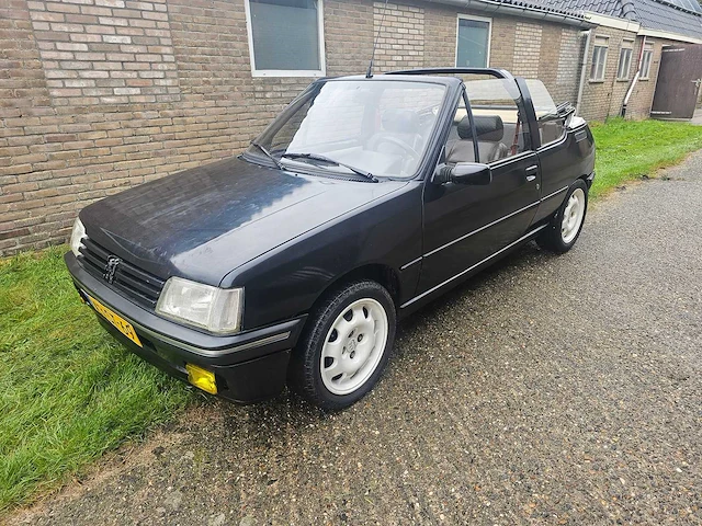 1991 peugeot 205 1.4 roland garros cabriolet - afbeelding 1 van  26