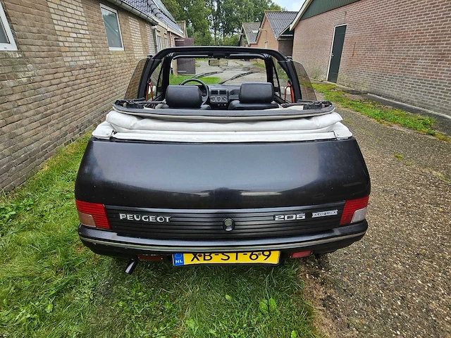 1991 peugeot 205 1.4 roland garros cabriolet - afbeelding 22 van  26