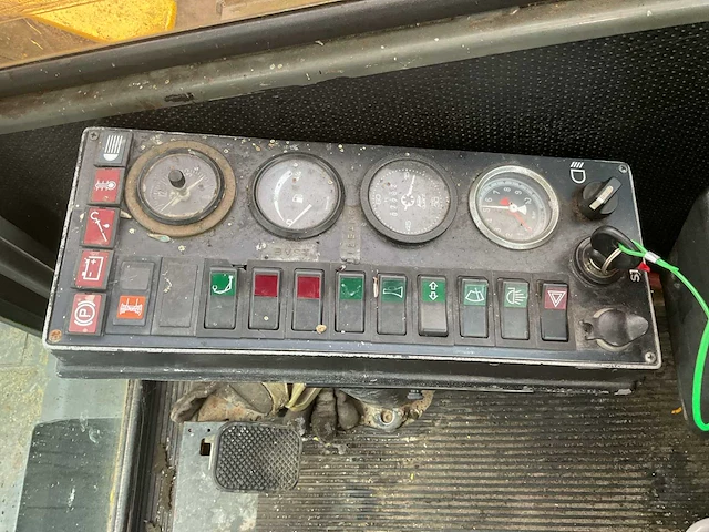 1991 sennebogen s 611 m mobiele kraan - afbeelding 17 van  32