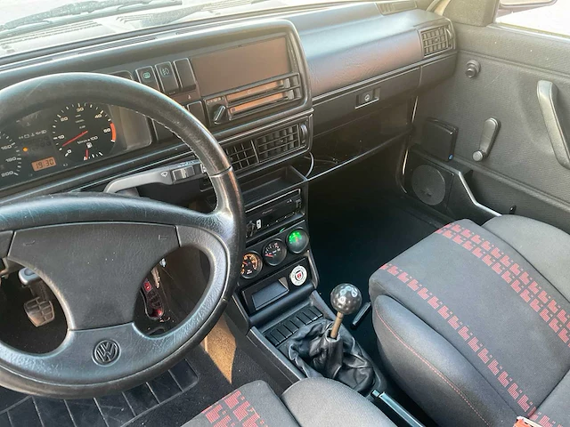1991 volkswagen golf gtd personenauto - afbeelding 13 van  31