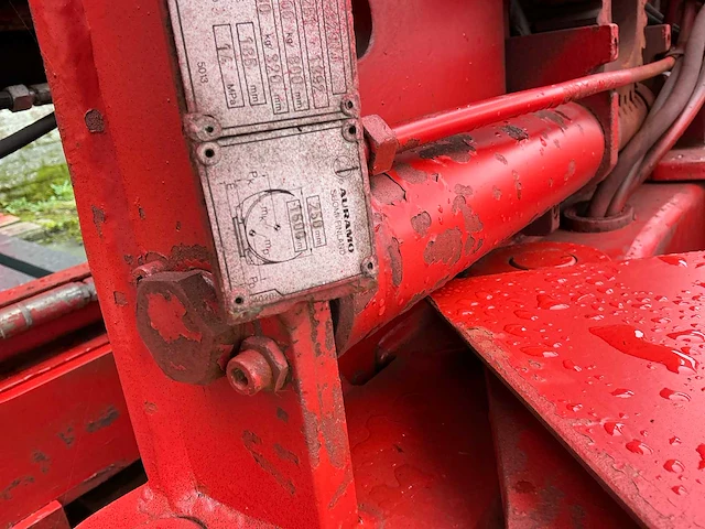 1992 auramo ra320nj roterende papierrol splitarm klem - afbeelding 9 van  9