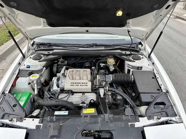 1992 buick reatta cabriolet - afbeelding 17 van  40