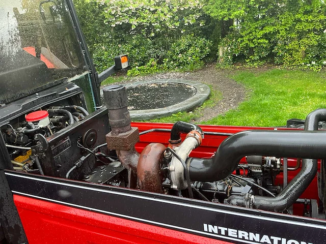 1992 case international 1455xl vierwielaangedreven landbouwtractor 40km/h - afbeelding 26 van  46