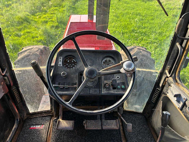 1992 case international 1455xl vierwielaangedreven landbouwtractor - afbeelding 21 van  34