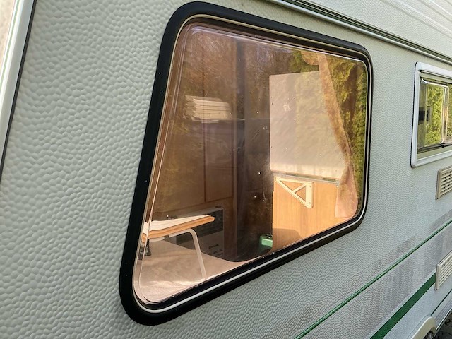 1992 chateau la car 400 caravan - afbeelding 9 van  30