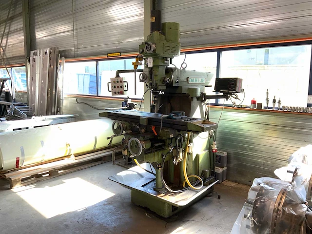 1992 dahlih dl-g2200 universele freesmachine - afbeelding 1 van  22