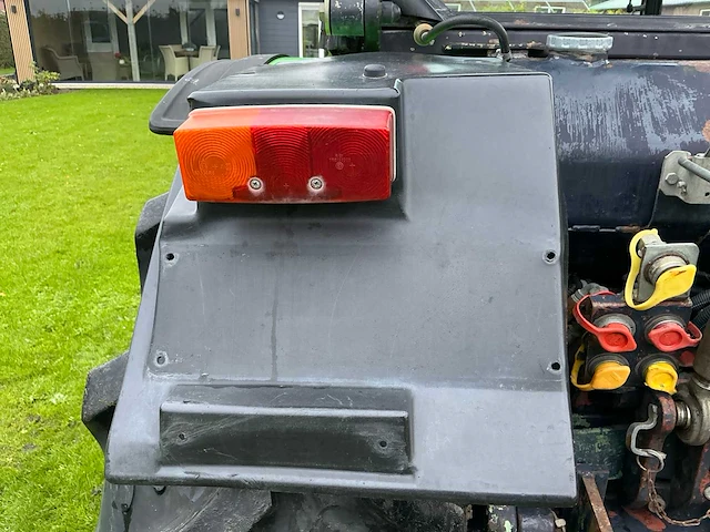 1992 deutz dx 3.70f smalspoor- en compacttractor - afbeelding 8 van  34